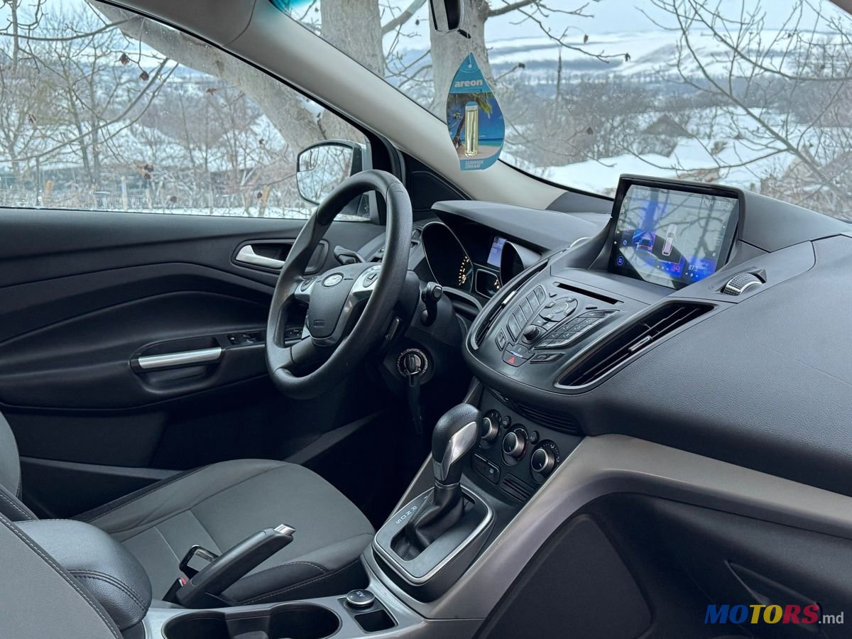 2013' Ford Kuga photo #6