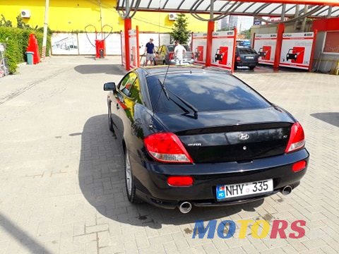 2006' Hyundai Coupe photo #7