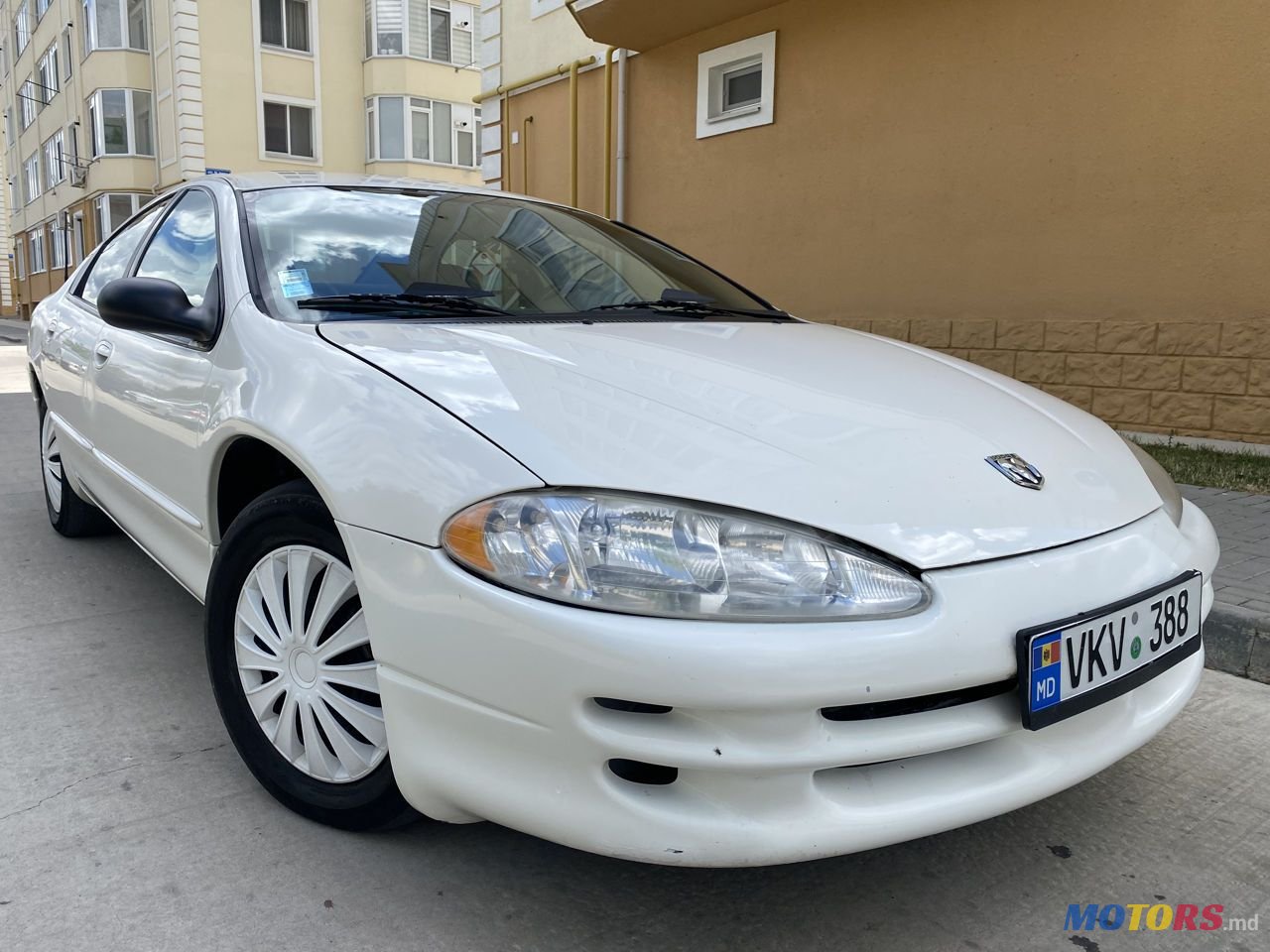 2004' Dodge Intrepid photo #1