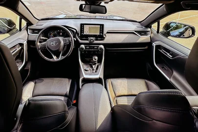 2019' Toyota RAV4