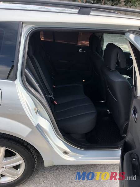 2005' Renault Megane photo #6