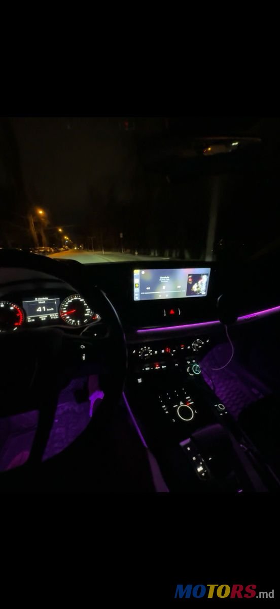 2019' Audi Q5 photo #1