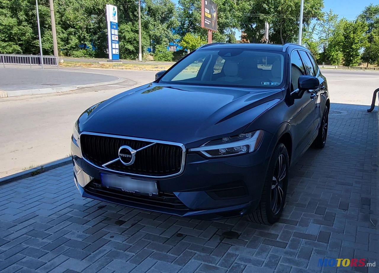 2020' Volvo XC60 photo #2