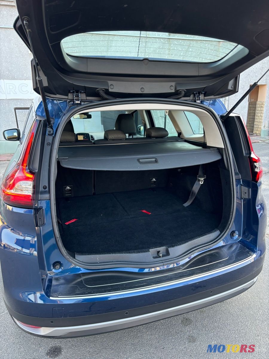 2018' Renault Grand Scenic photo #5