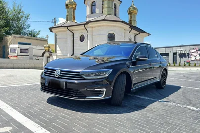 2016' Volkswagen Passat