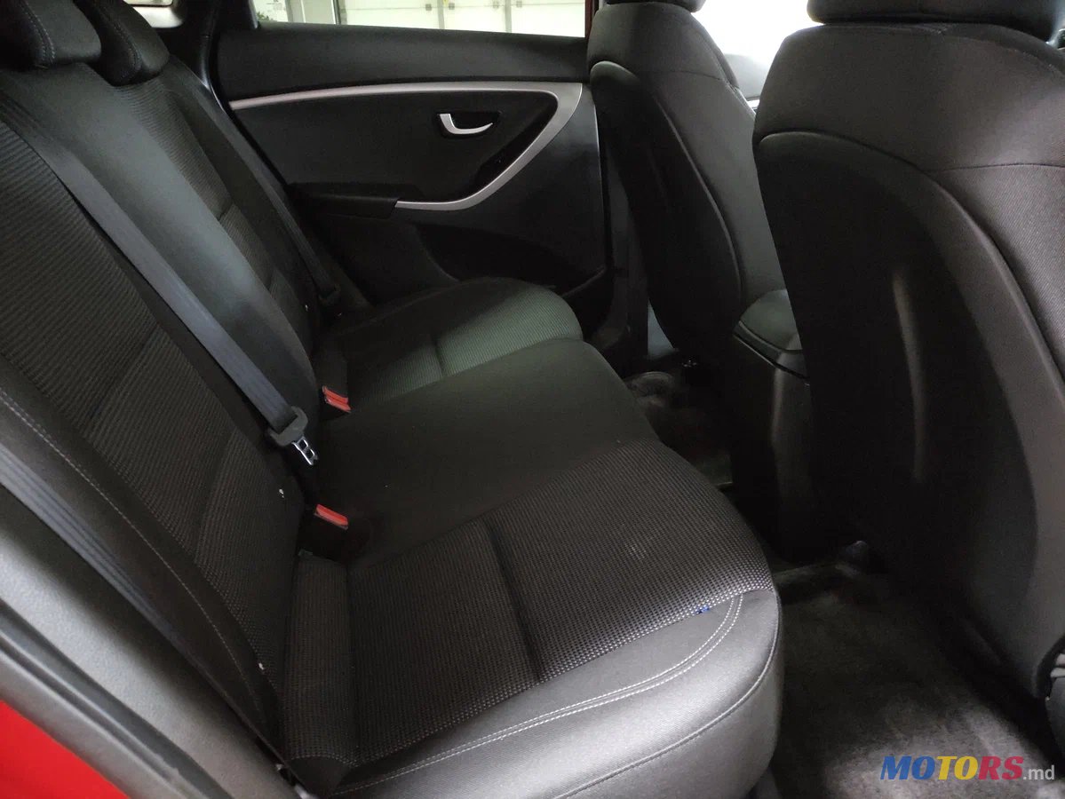 2016' Hyundai i30 photo #5