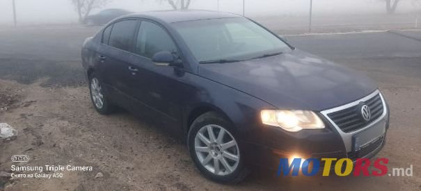 2006' Volkswagen Passat photo #2