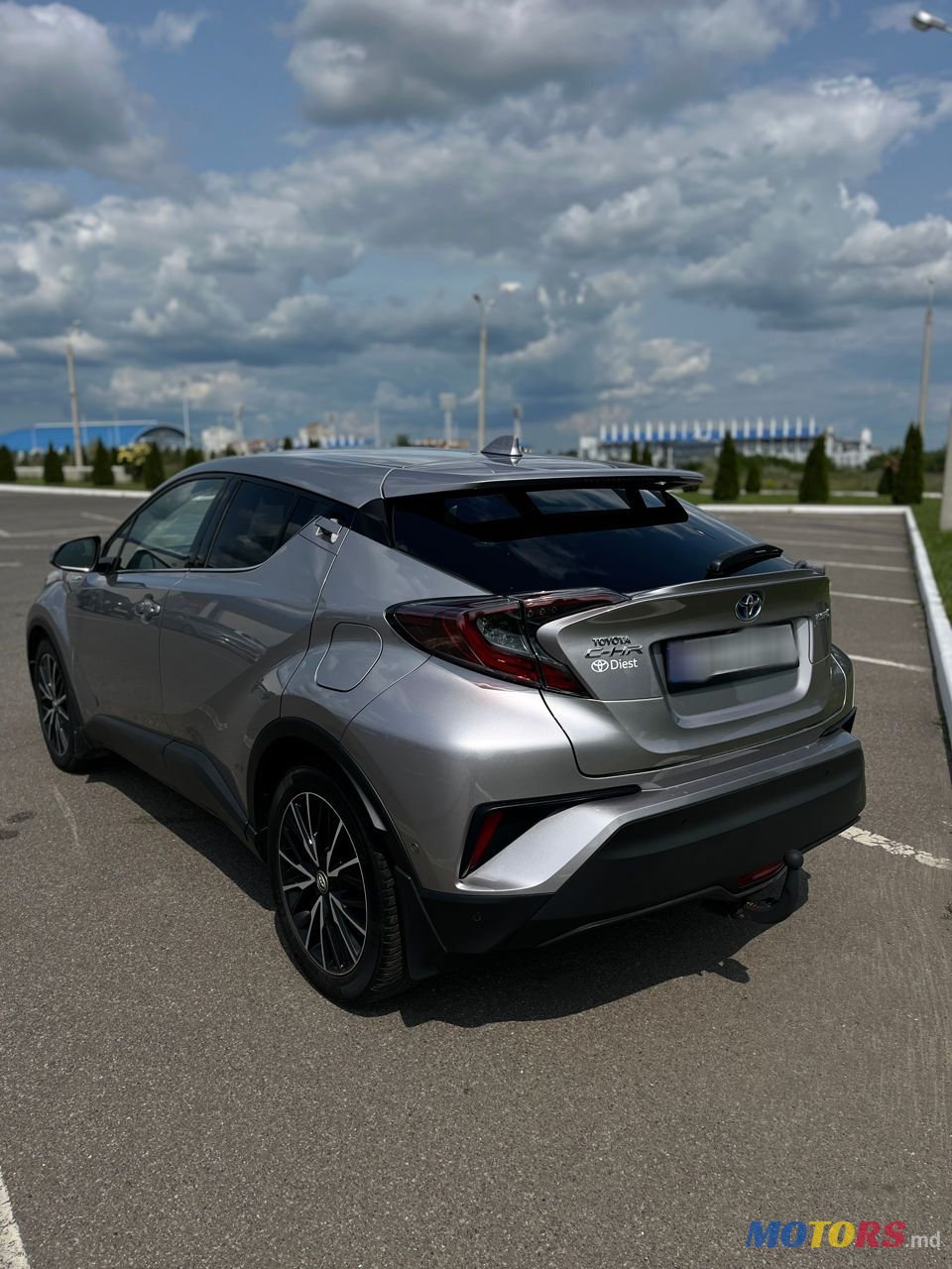 2019' Toyota C-HR photo #2