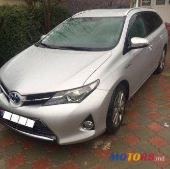 2015' Toyota Auris photo #1