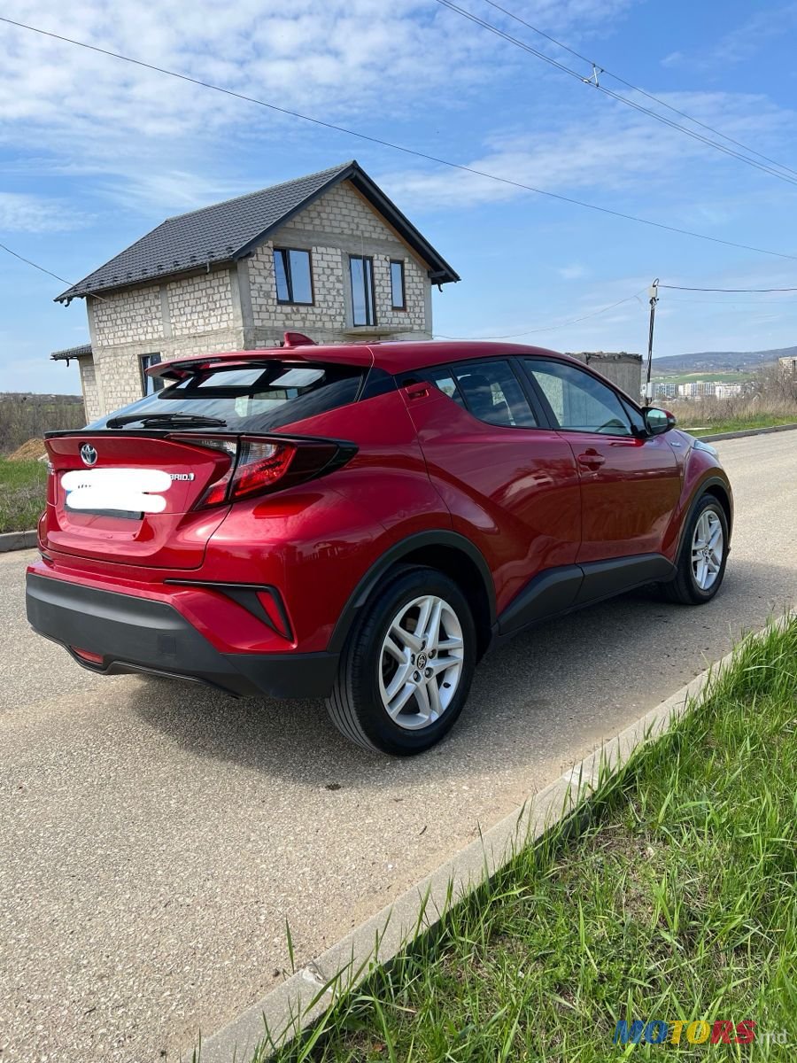 2021' Toyota C-HR photo #4