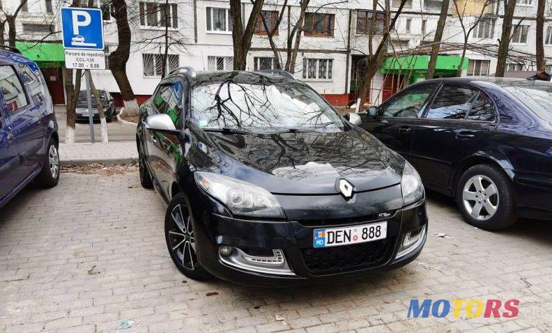 2012' Renault Megane photo #4