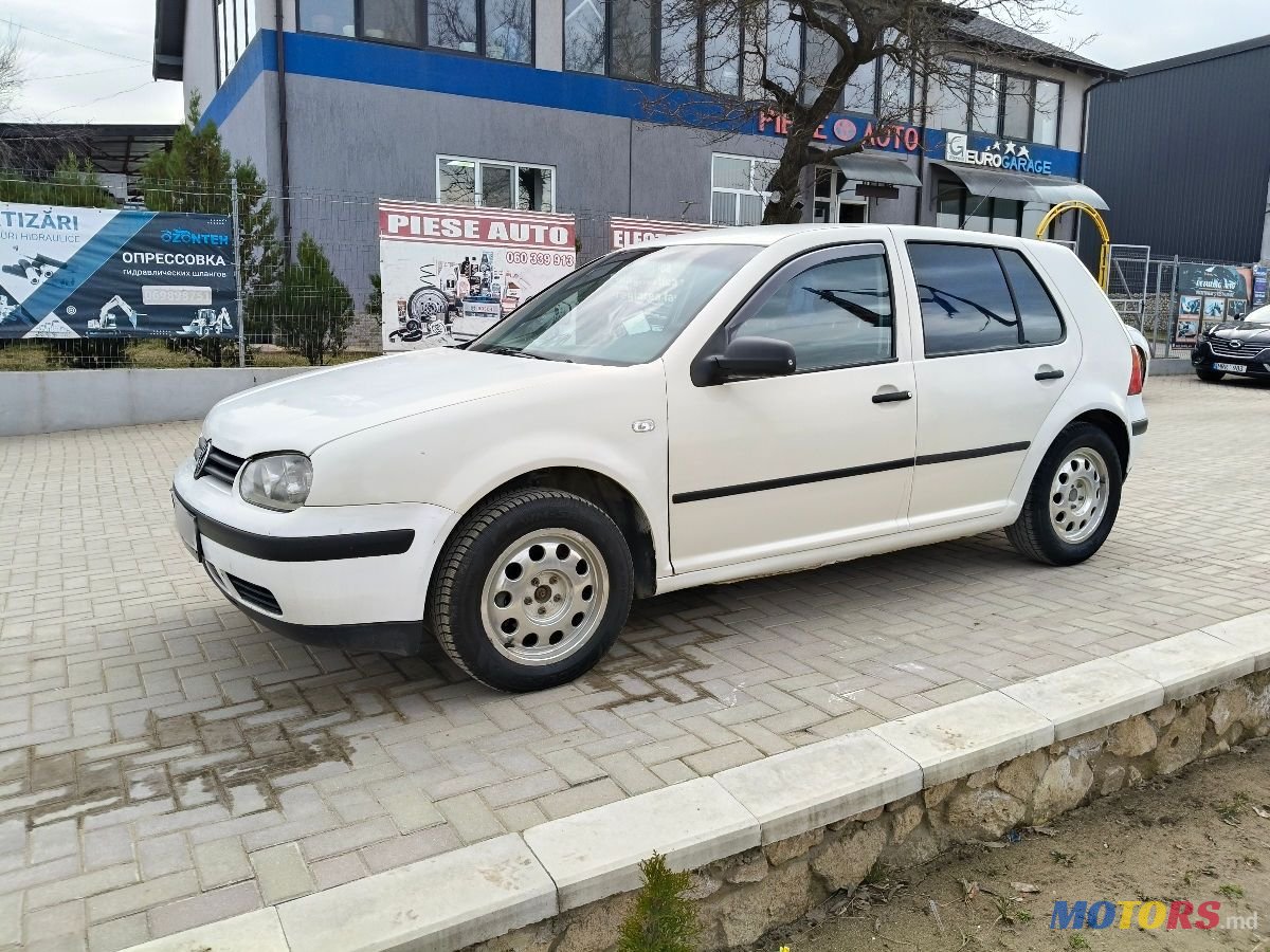 2000' Volkswagen Golf photo #2