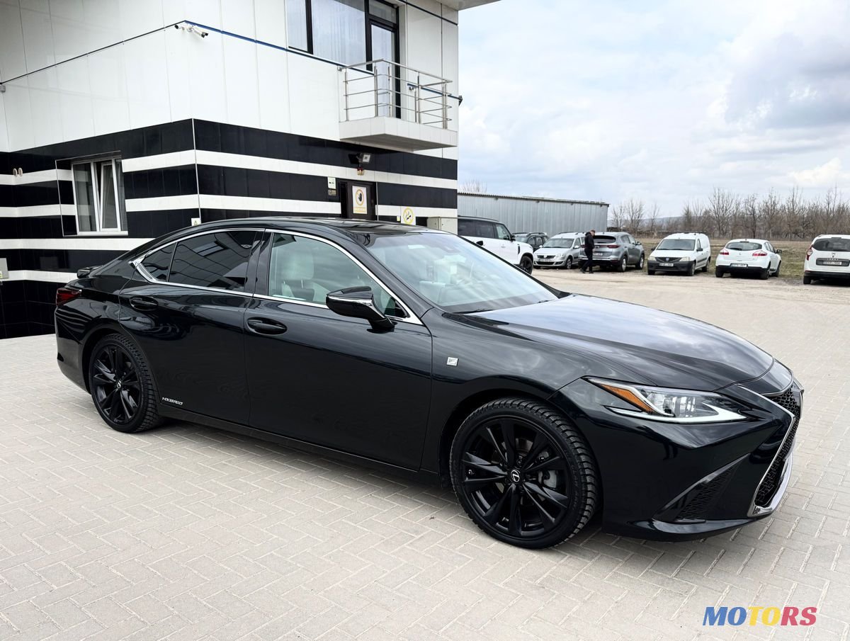 2022' Lexus Es Series photo #4