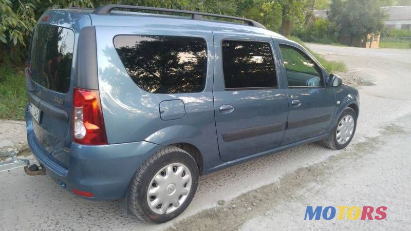 2010' Dacia Logan Mcv photo #2