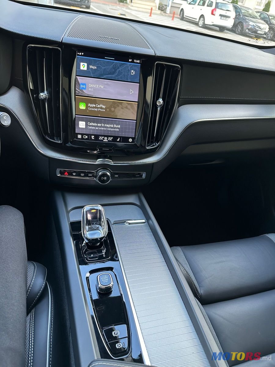 2023' Volvo XC60 photo #5