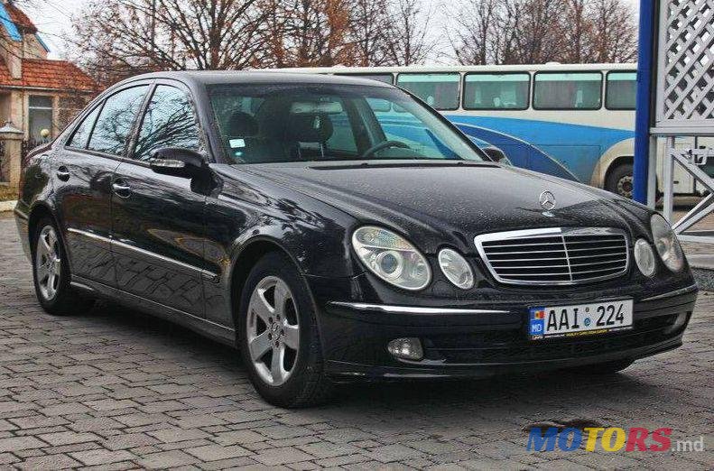 2005' Mercedes-Benz E photo #1