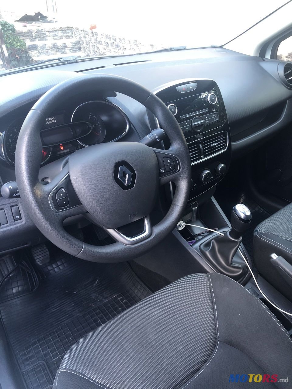 2019' Renault Clio photo #5