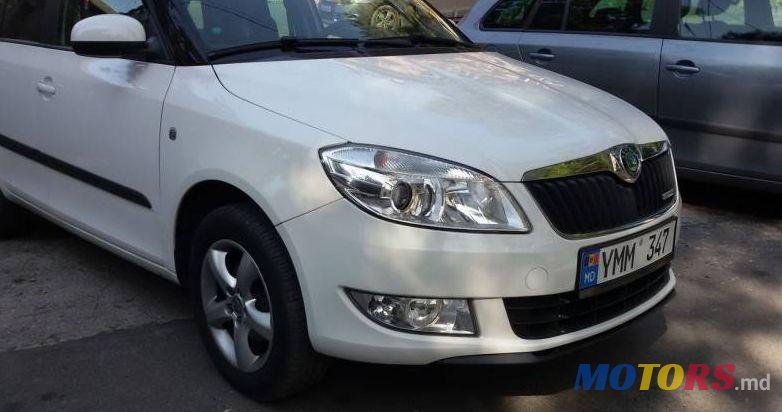 2011' Skoda Fabia photo #1