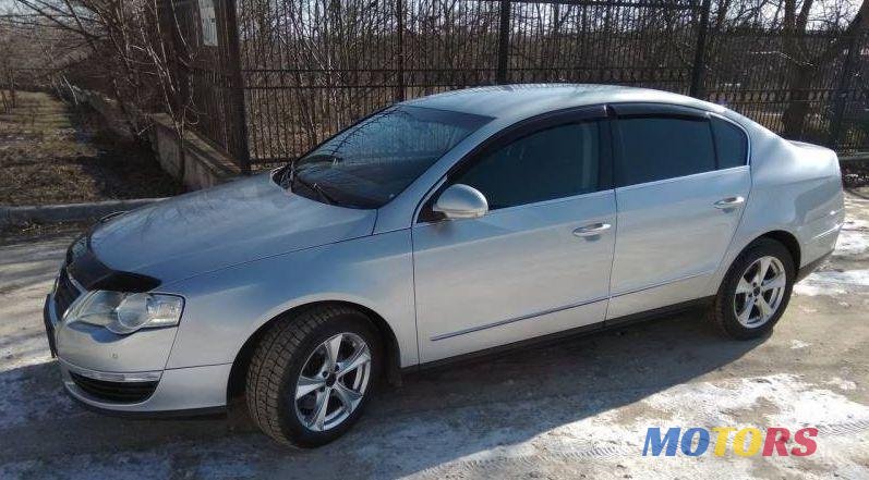 2008' Volkswagen Passat photo #1