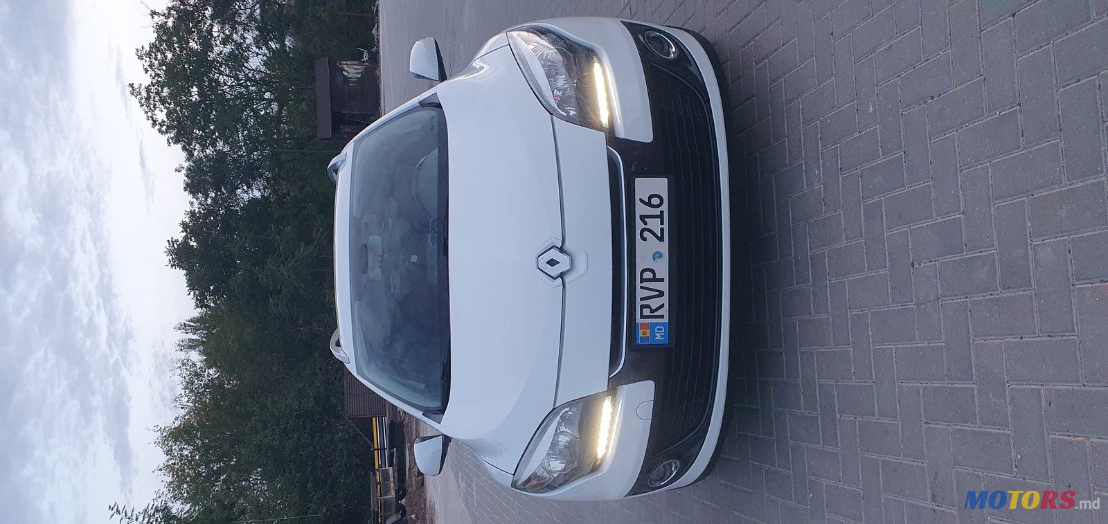 2012' Renault Megane Universal photo #4