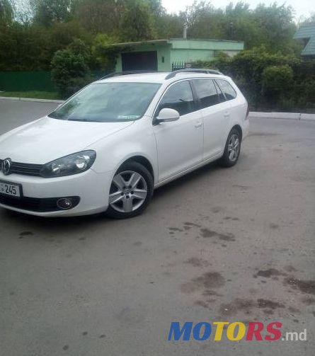 2009' Volkswagen Golf photo #1