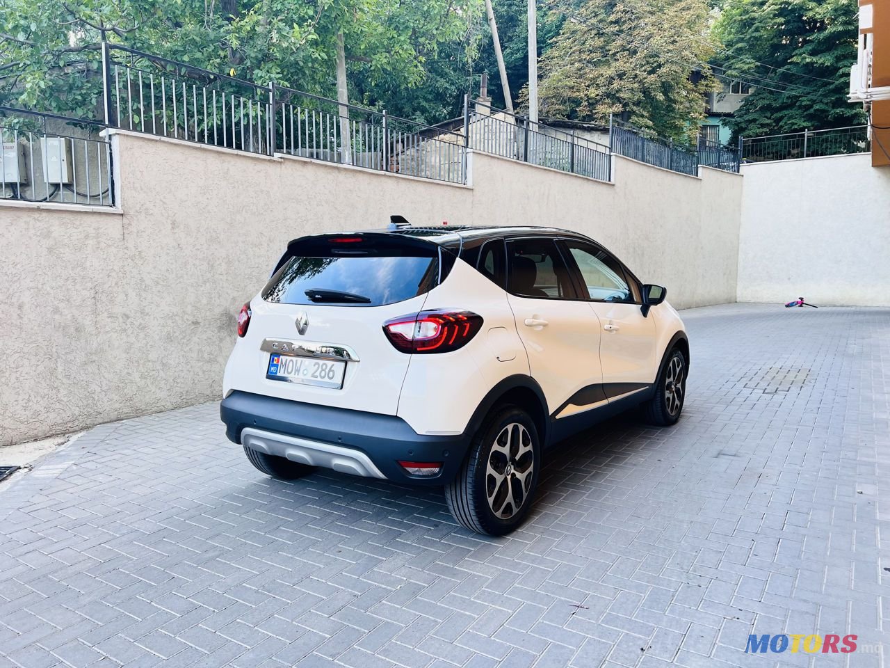 2017' Renault Captur photo #6
