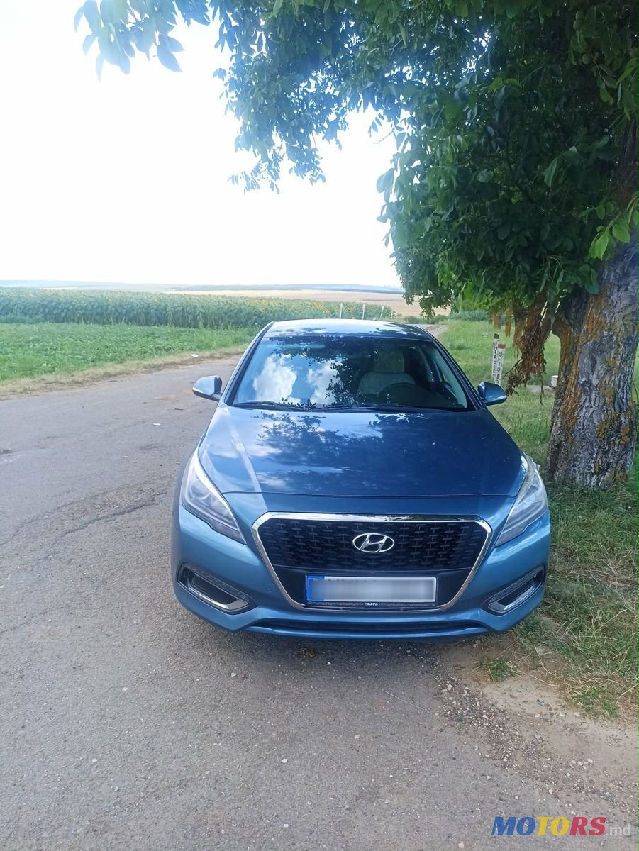2016' Hyundai Sonata photo #1