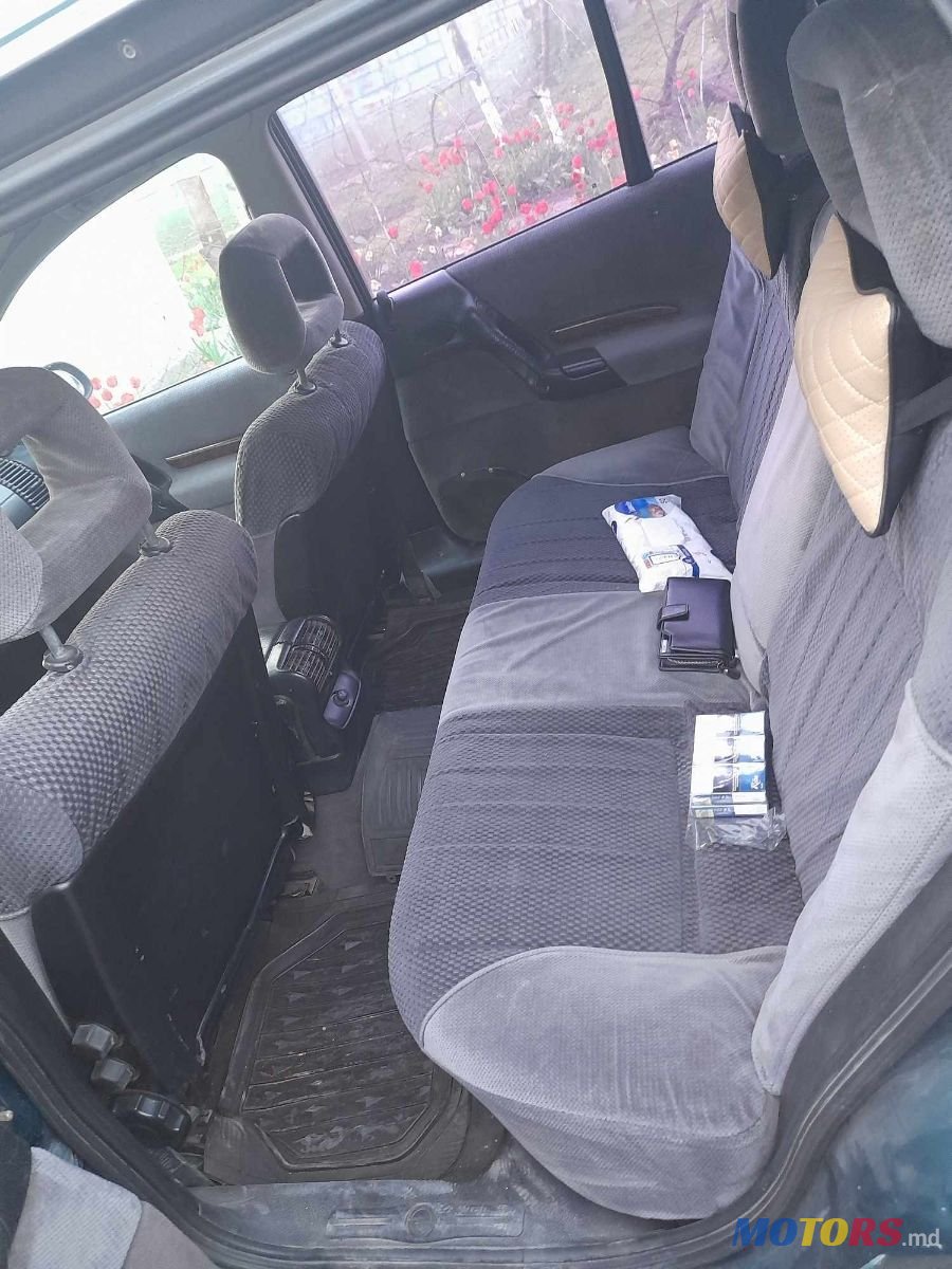 1995' Opel Omega photo #5