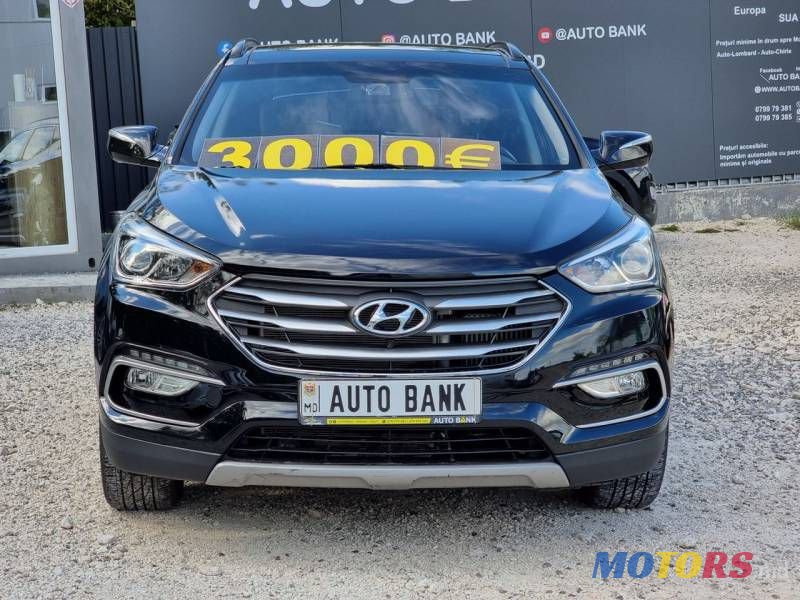 2016' Hyundai Santa Fe photo #2