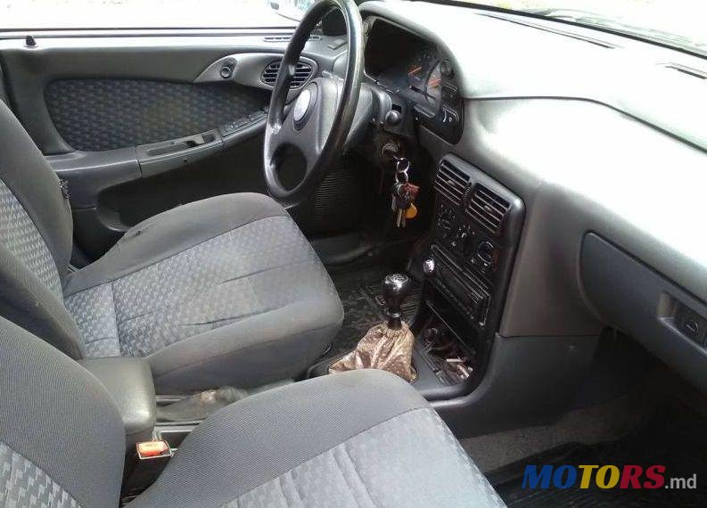 1996' Daewoo Espero photo #1