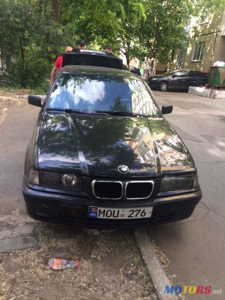1993' BMW 3 Series photo #1