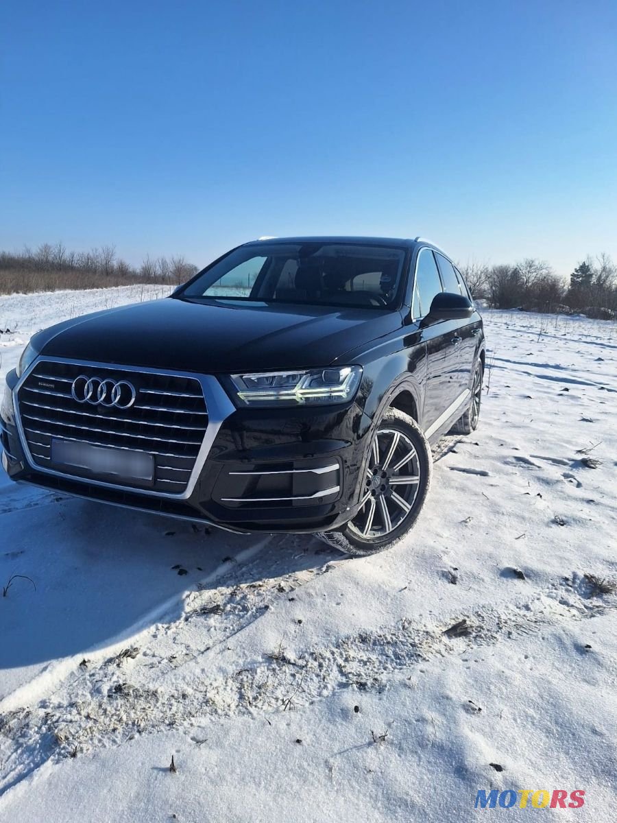2018' Audi Q7 photo #4