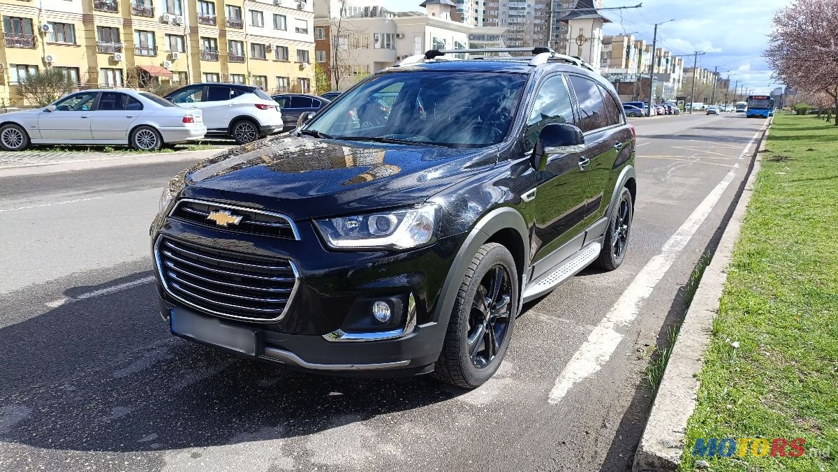 2017' Chevrolet Captiva photo #3