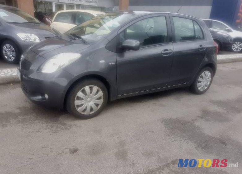 2008' Toyota Yaris photo #1
