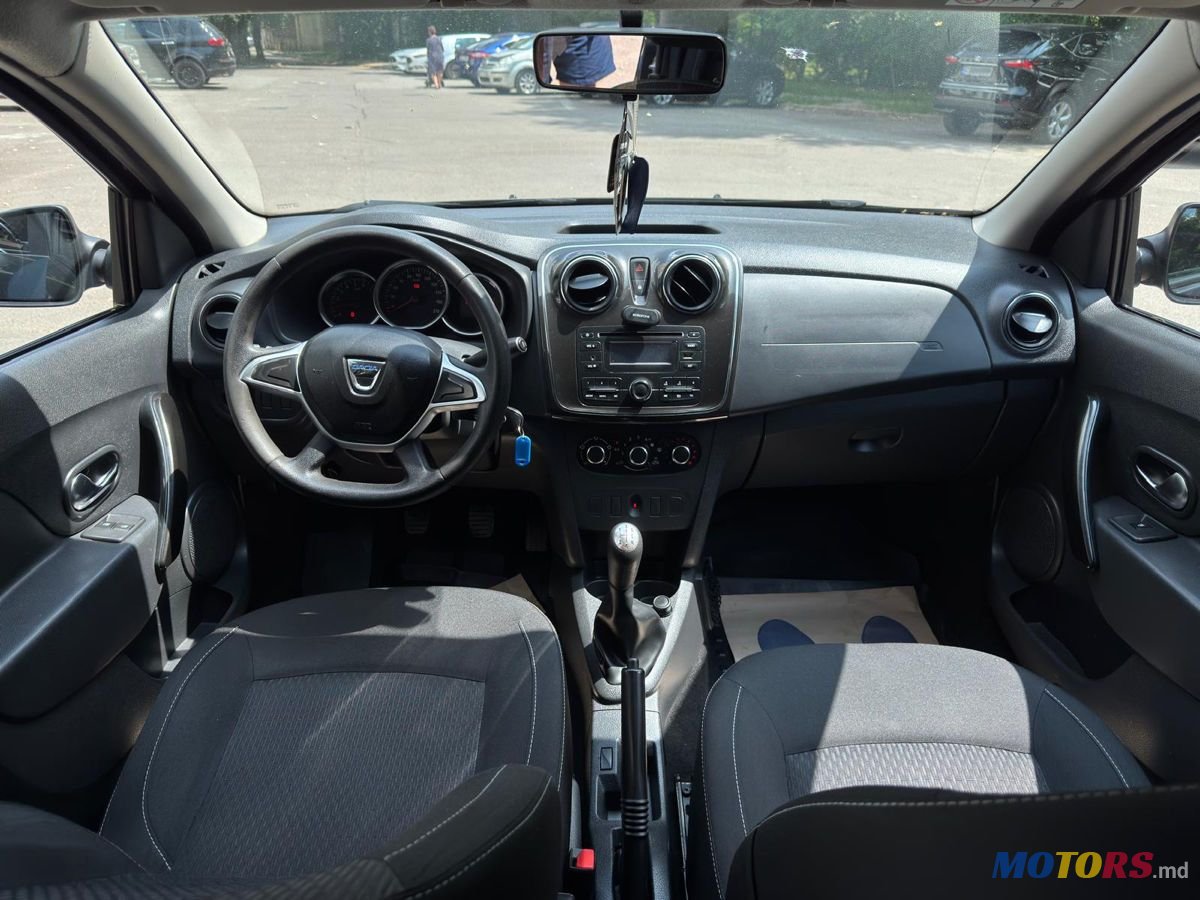 2017' Dacia Logan photo #6