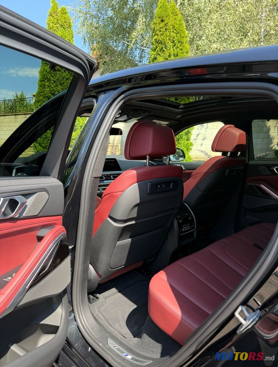 2021' BMW X6 photo #6