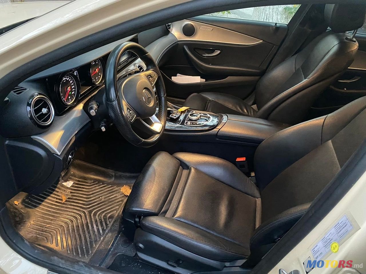 2017' Mercedes-Benz E Класс photo #5