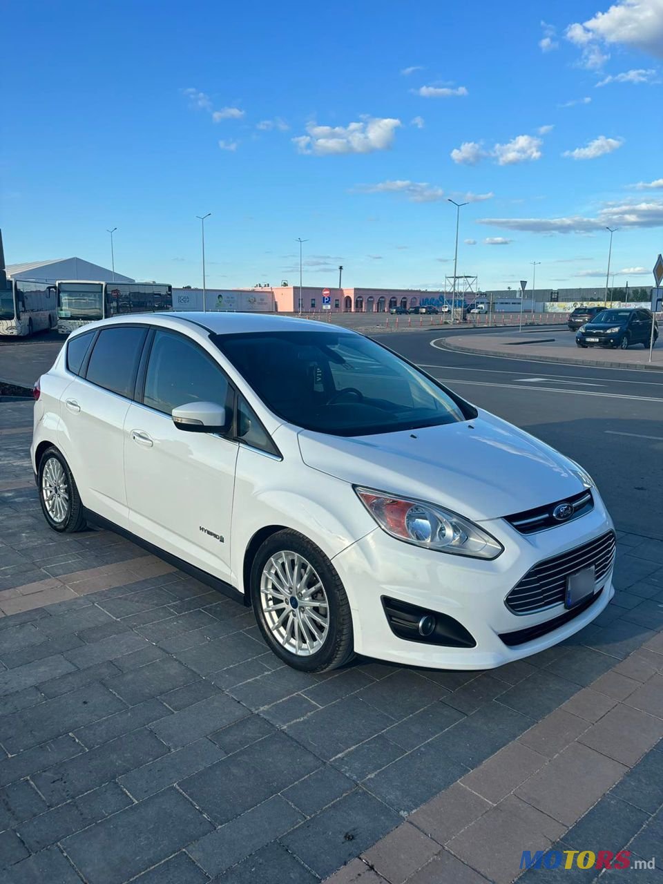 2016' Ford C-MAX photo #1