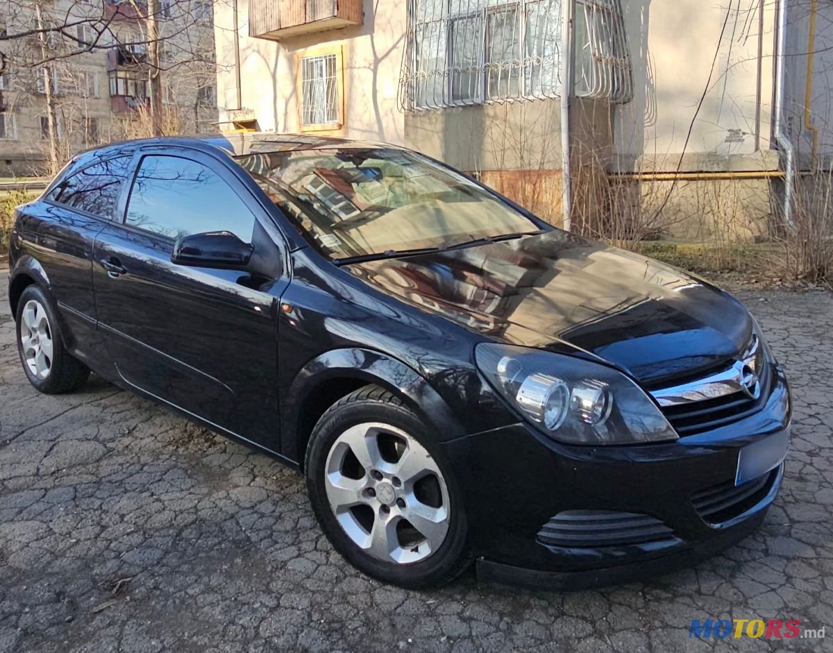 2006' Opel Astra photo #1