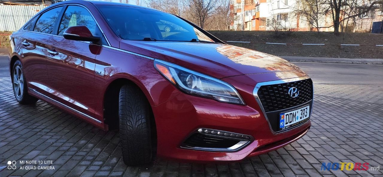 2015' Hyundai Sonata photo #1