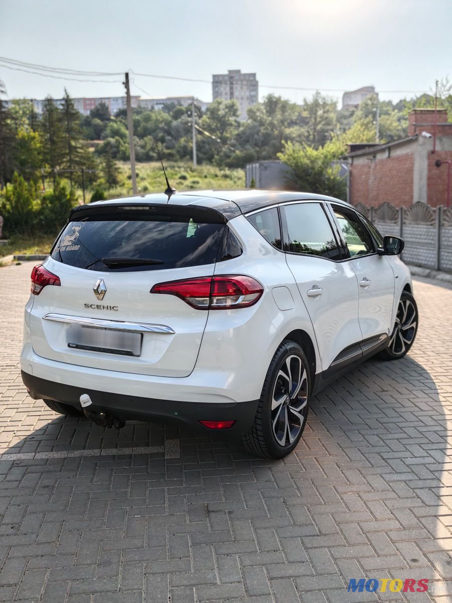 2017' Renault Scenic photo #2