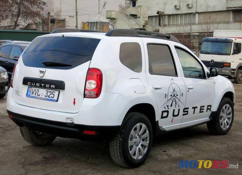 2013' Dacia Duster photo #2