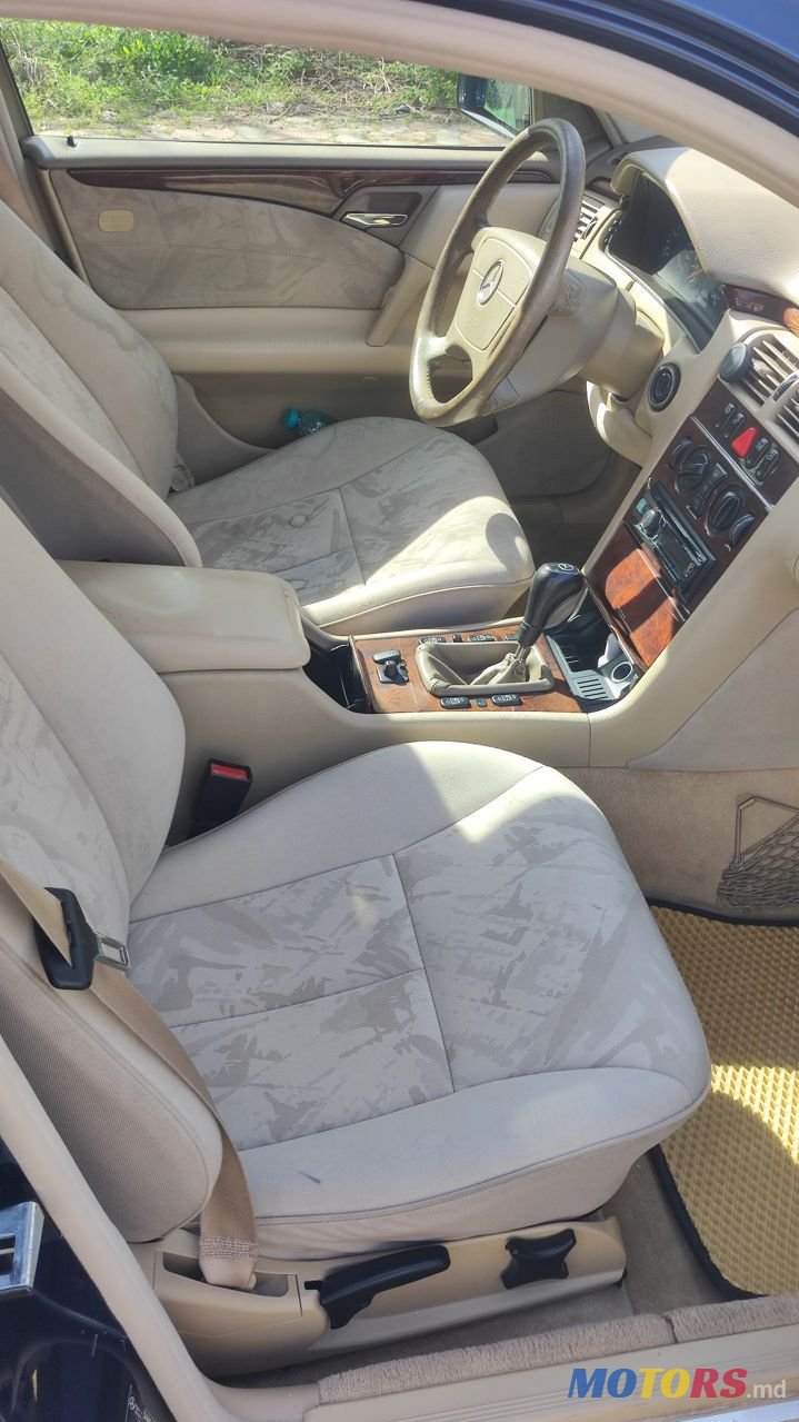 1998' Mercedes-Benz E-Class photo #2