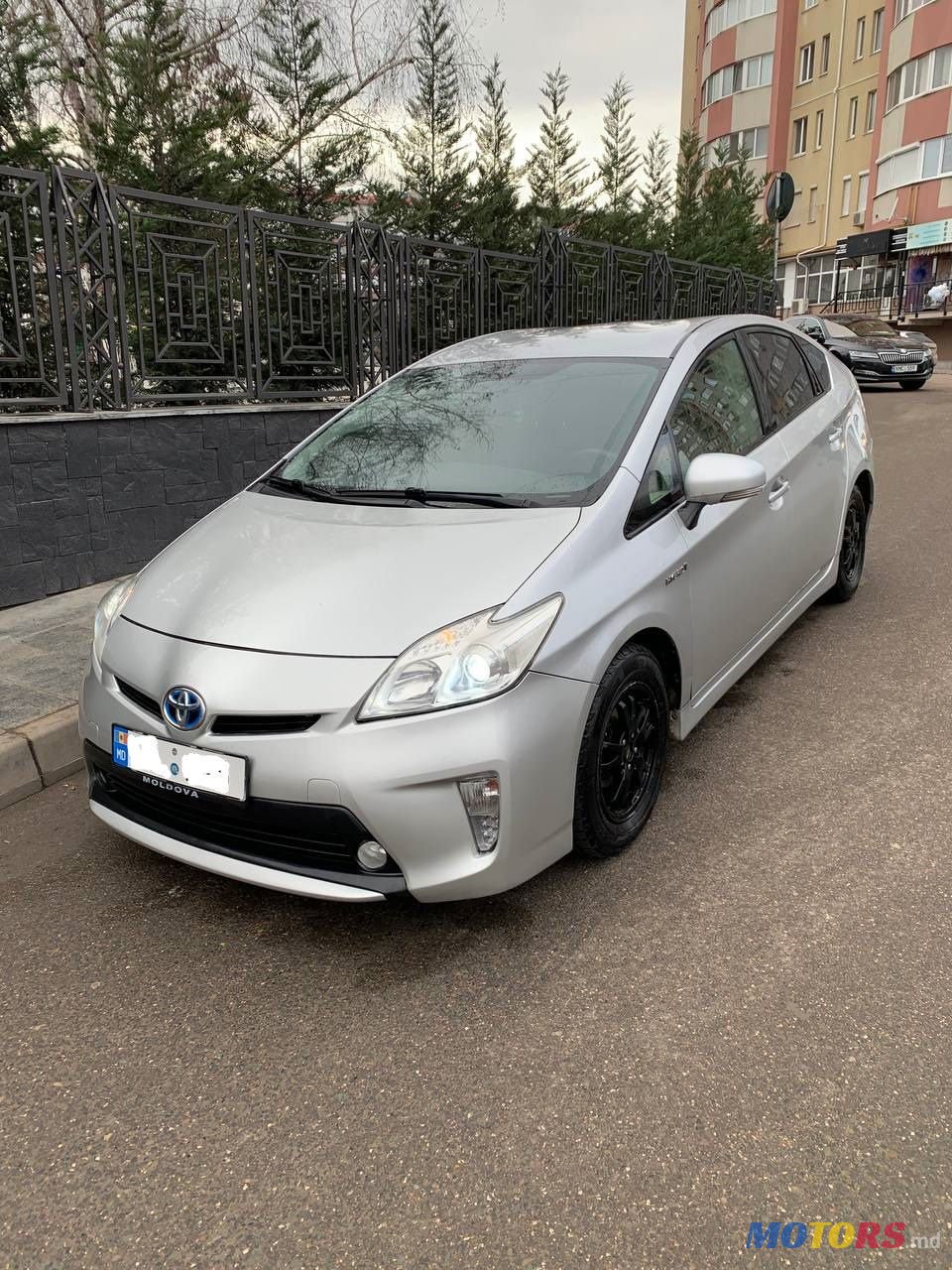 2013' Toyota Prius photo #4