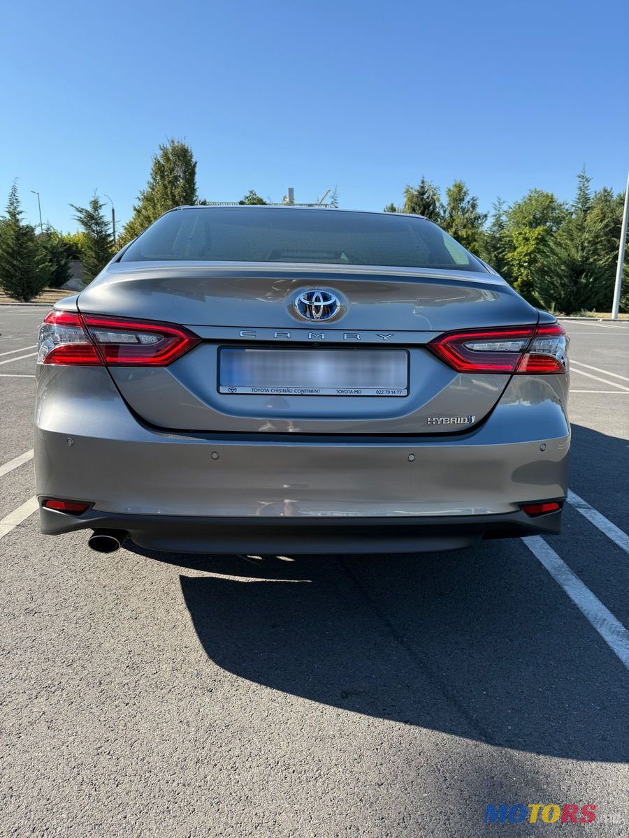 2023' Toyota Camry photo #2