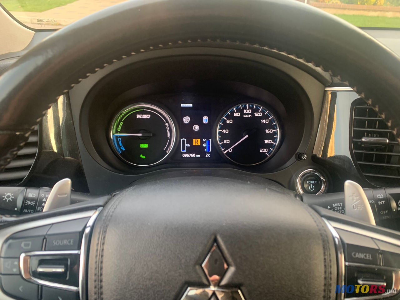 2018' Mitsubishi Outlander photo #5
