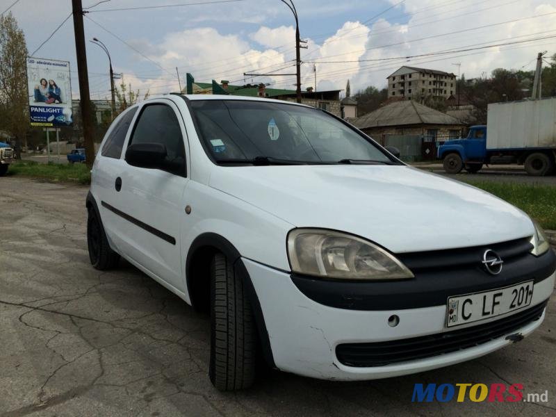 2001' Opel Corsa photo #1