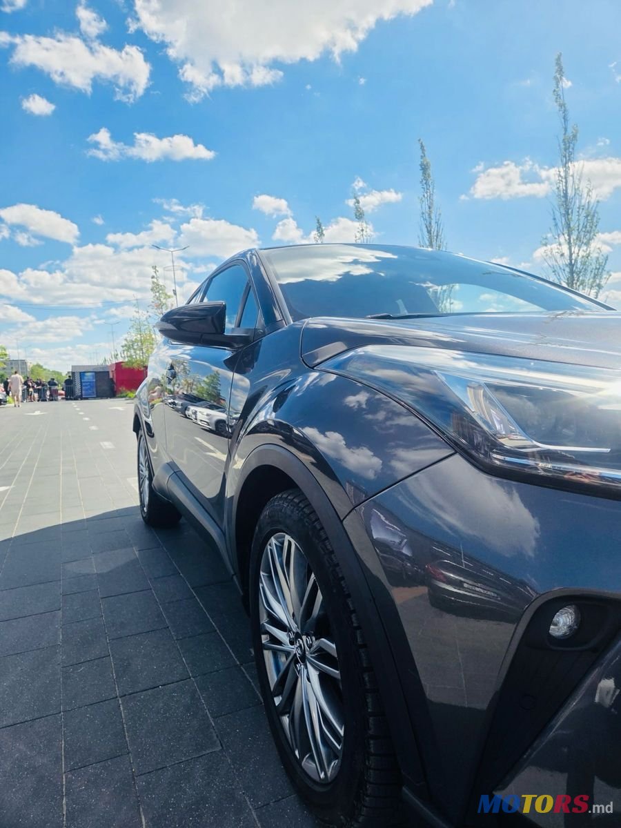 2023' Toyota C-HR photo #5