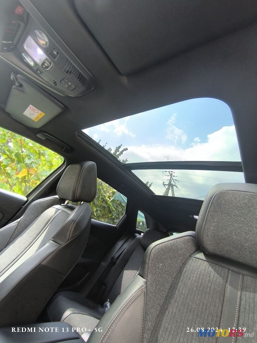 2018' Peugeot 3008 photo #6