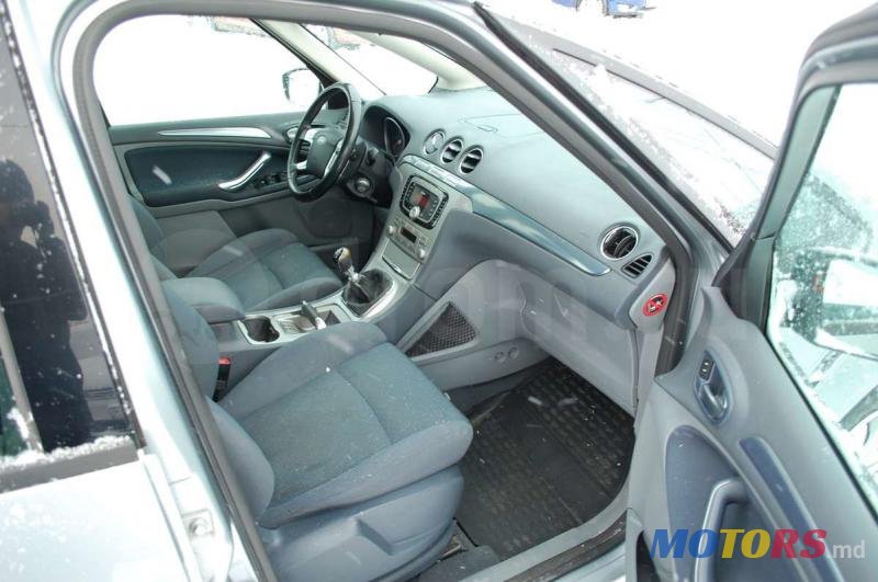 2006' Ford S-Max photo #2